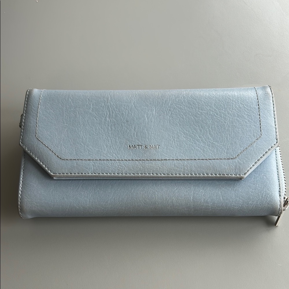 Matt & Nat Blue Wallet Sleek Design Minimalist Style